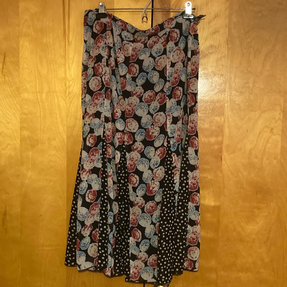 The Pyramid Collection Large Floral and Dot A-Line Skirt